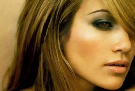 Пет чекори за совршени smokey eyes