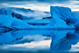 Авантурист направил фотографии во ледена пештера на -12° C