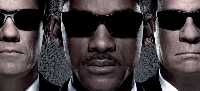Мажи во црно 3 (Men in black 3)