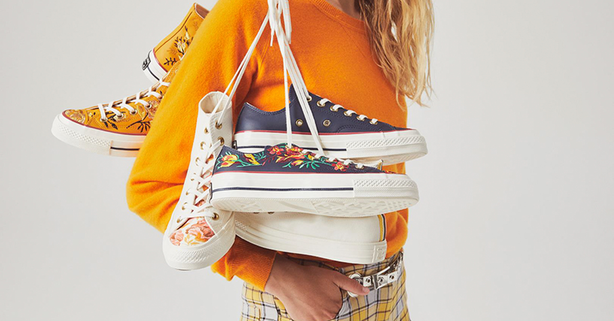 „Converse“ произведе нова линија патики со цветен дезен кои се создадени за убави, летни дни